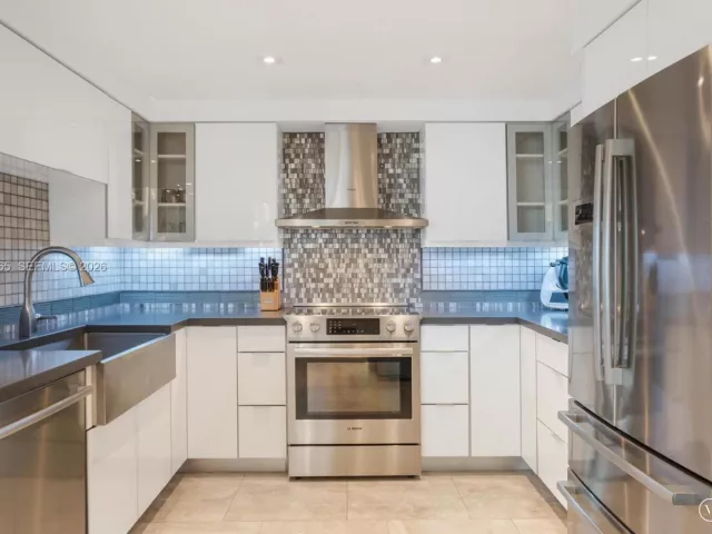 Продажа квартиры #1221 - фото 6951943