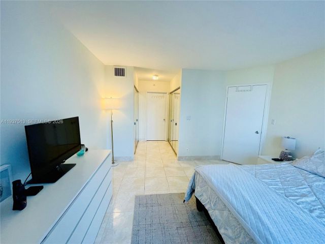 Квартира в аренду номер1710 - фото 7476973