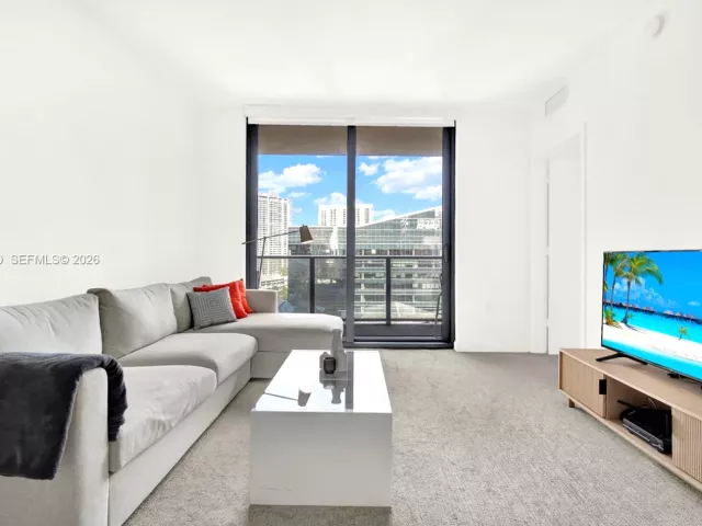 Продажа квартиры #1609 - фото 6952649