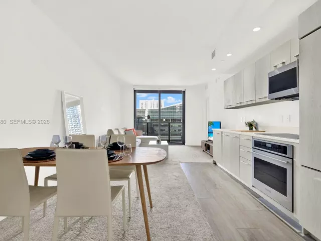 Продажа квартиры #1609 - фото 6952657