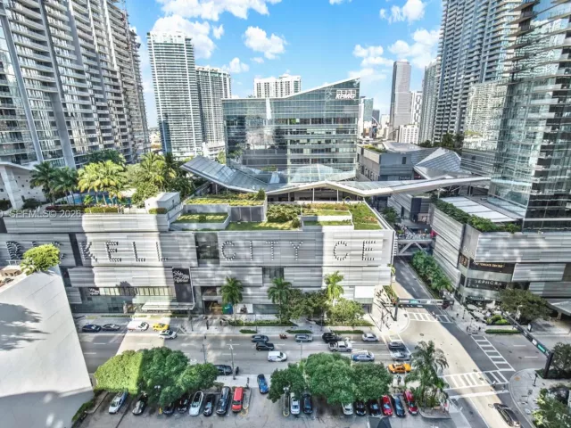 Продажа квартиры #1609 - фото 6952663