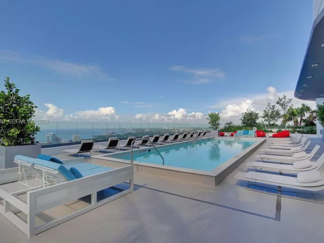 Продажа квартиры #1609 - фото 6952665