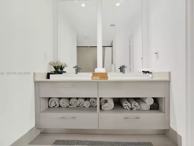 Продажа квартиры #1609 - фото 6952631