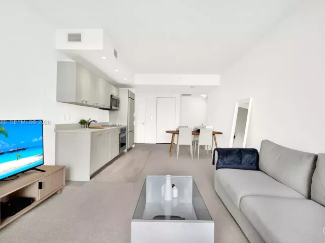 Продажа квартиры #1609 - фото 6952644