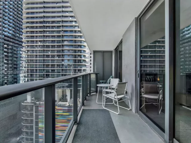 Продажа квартиры #1609 - фото 6952627