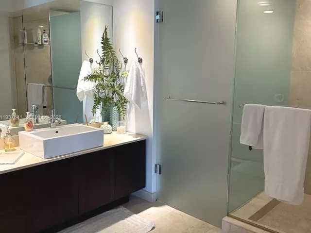 Квартира в аренду номер1-1102 - фото 6961363