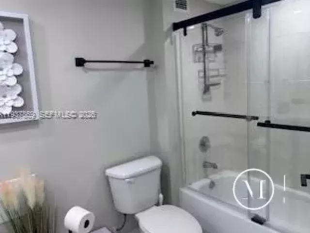 Квартира в аренду номер1026 - фото 6958970