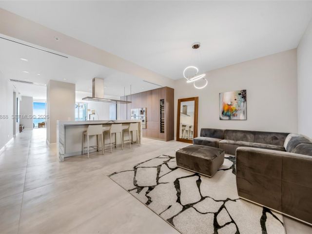 Продажа квартиры #2502 - фото 6960476