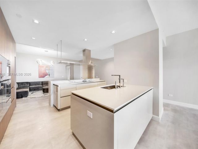 Продажа квартиры #2502 - фото 6960478