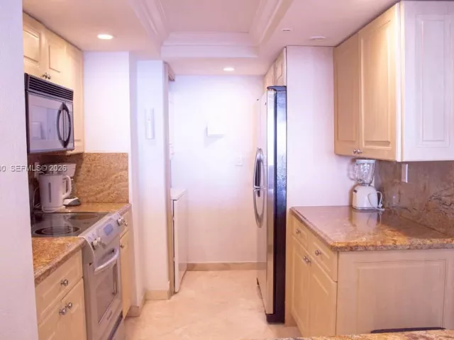 Продажа квартиры #B-4141 - фото 7000275