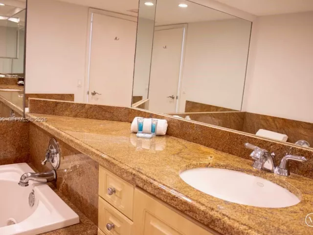 Продажа квартиры #B-4141 - фото 7000263