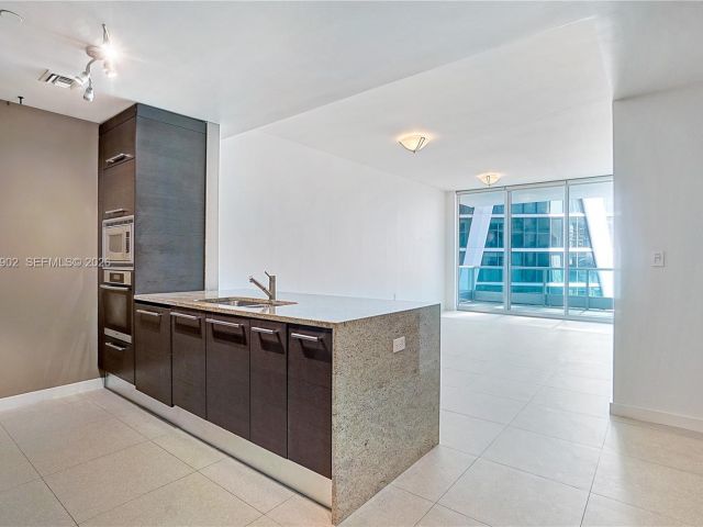 Продажа квартиры #2910 - фото 6963270