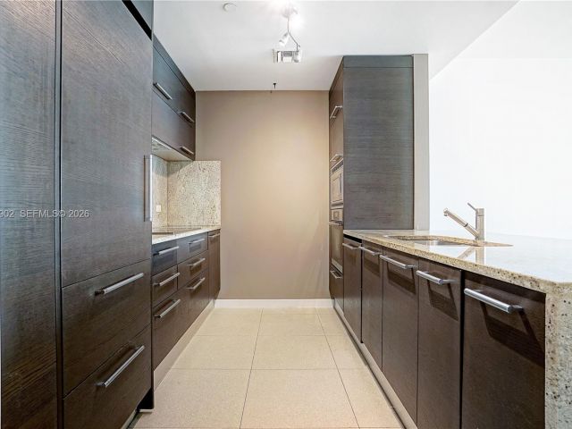 Продажа квартиры #2910 - фото 6963280