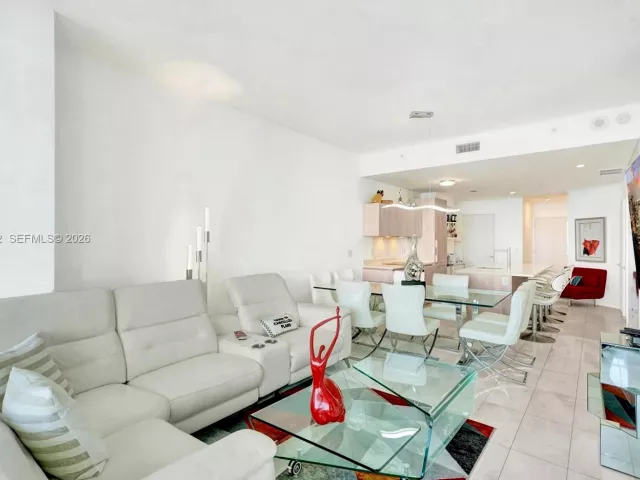 Продажа квартиры #1705 - фото 6961250