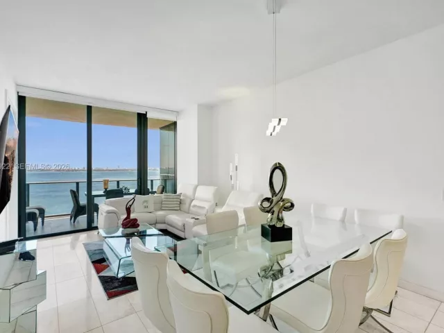 Продажа квартиры #1705 - фото 6961253