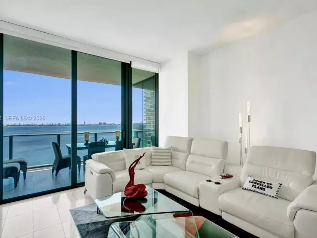 Продажа квартиры #1705 - фото 6961258