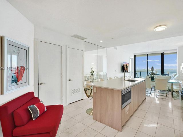 Продажа квартиры #1705 - фото 6961254