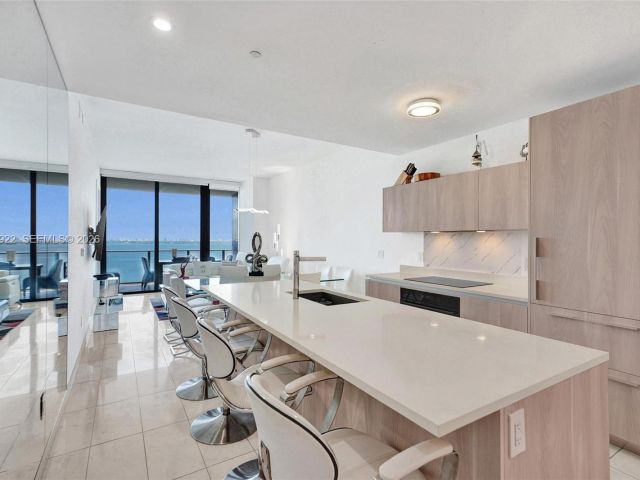 Продажа квартиры #1705 - фото 6961257