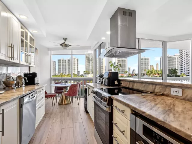 Продажа квартиры #707 - фото 6960224