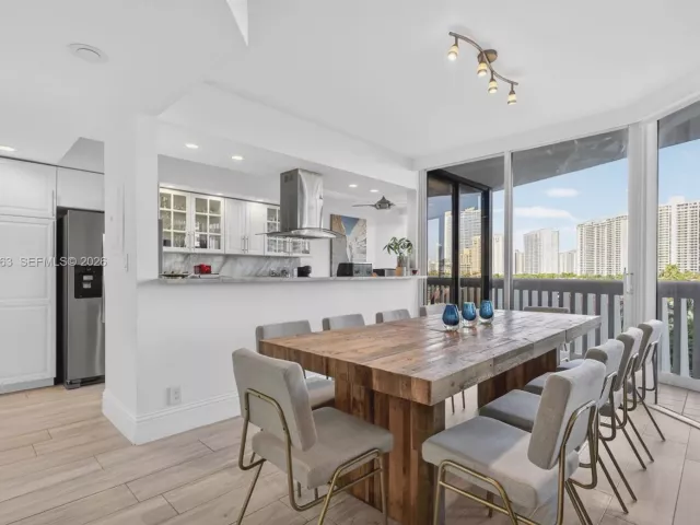 Продажа квартиры #707 - фото 6960225