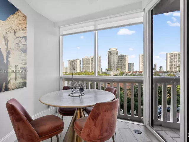 Продажа квартиры #707 - фото 6960220