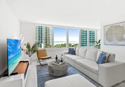 Квартира #906