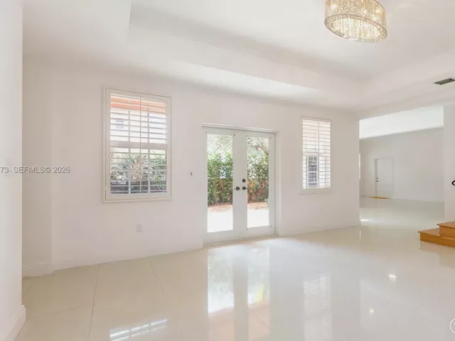 Дом в аренду по адресу 510 Loretto Ave 26 - фото 6961379