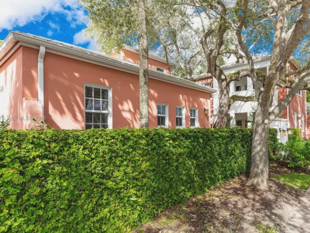 Дом в аренду по адресу 510 Loretto Ave 26 - фото 6961381