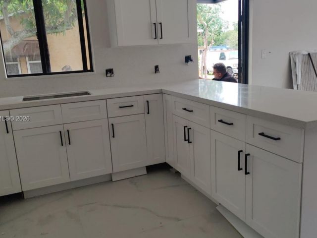 Дом в аренду по адресу 1901 NW 51st Ter 1901 - фото 7441713