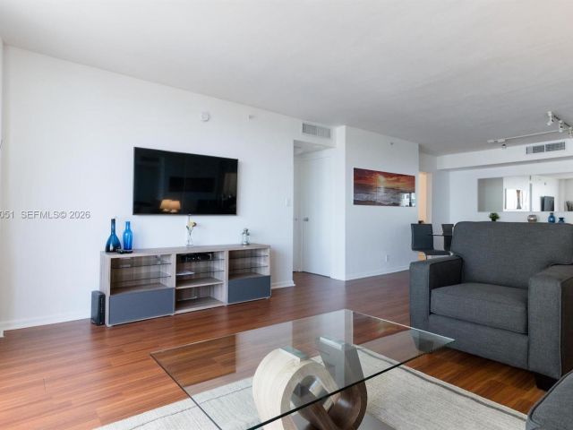 Квартира в аренду номер611 - фото 7505848