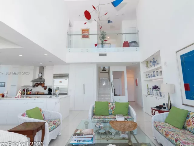 Продажа квартиры #5505 - фото 6993250