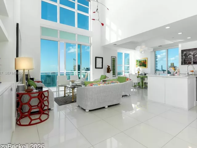 Продажа квартиры #5505 - фото 6993255