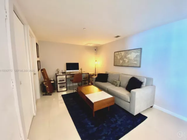 Продажа квартиры #1205 - фото 6963048