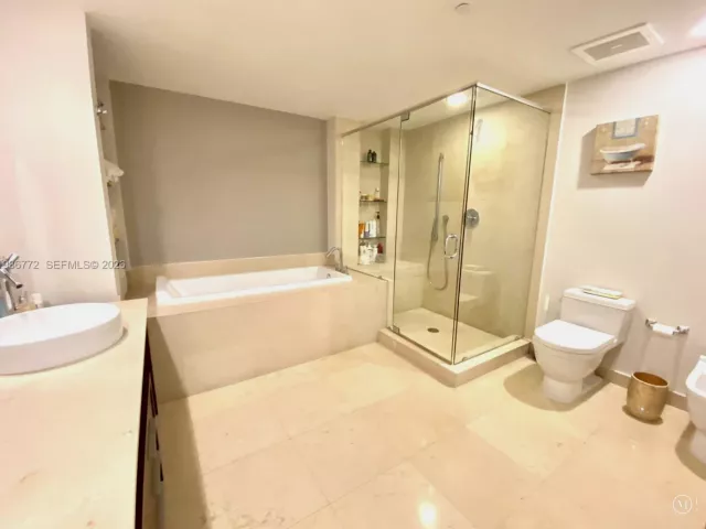 Продажа квартиры #1205 - фото 6963052