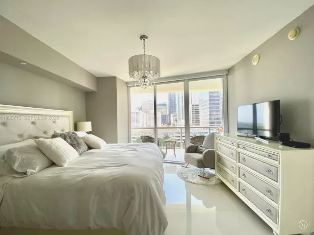 Продажа квартиры #1205 - фото 6963055