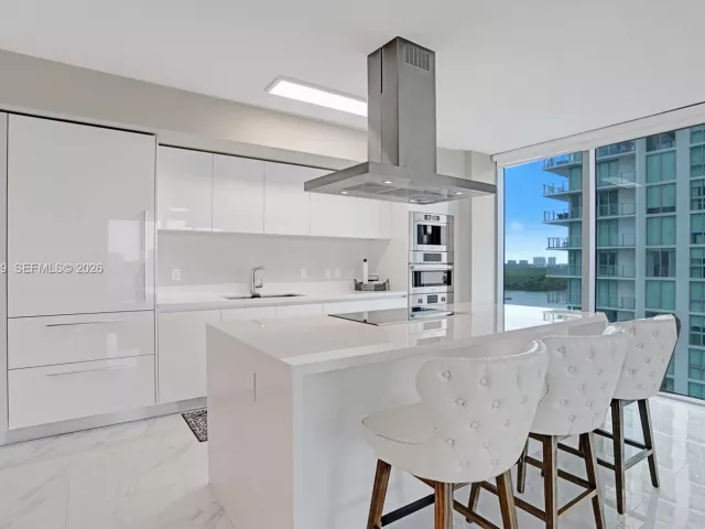 Продажа квартиры #4-1407 - фото 6999397