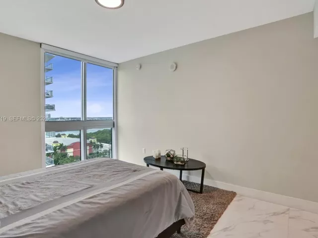 Продажа квартиры #4-1407 - фото 6999385