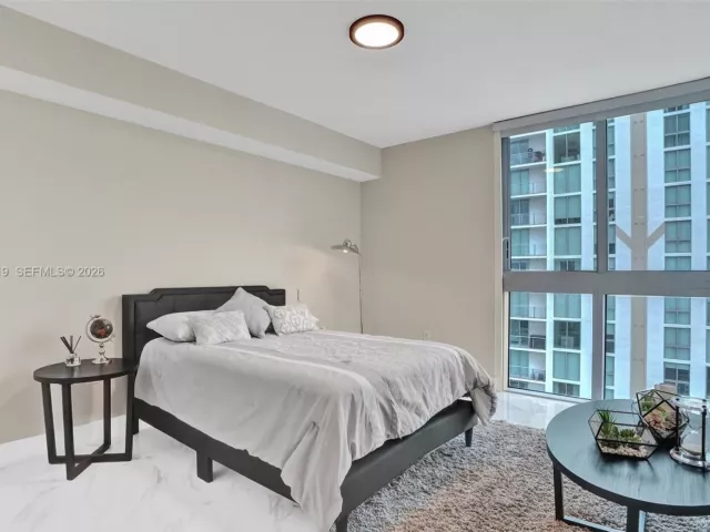 Продажа квартиры #4-1407 - фото 6999386