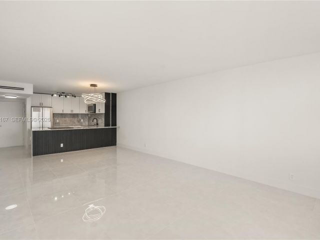 Квартира в аренду номер717 - фото 7435772