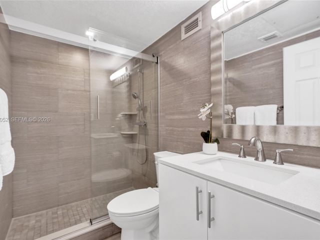 Квартира в аренду номер914 (available) - фото 7477629