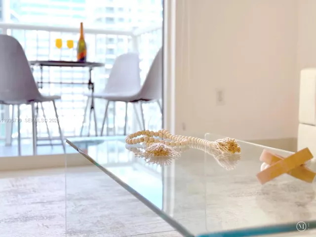 Продажа квартиры #2504 - фото 6977415