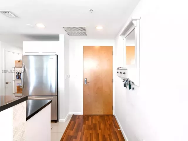 Продажа квартиры #1703 - фото 6979722