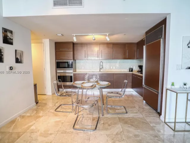 Продажа квартиры #1701 - фото 7011506