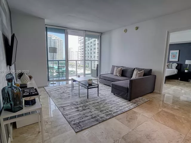 Продажа квартиры #1701 - фото 7011507