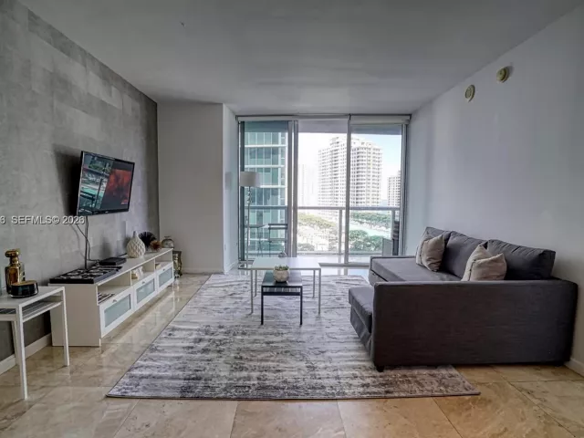 Продажа квартиры #1701 - фото 7011502