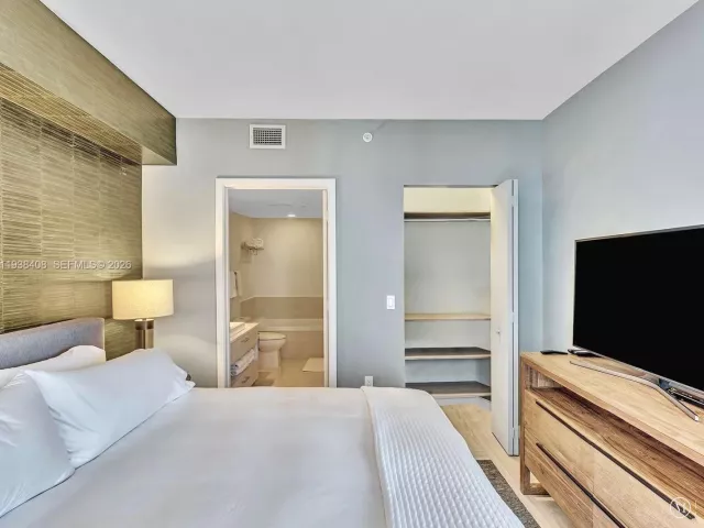 Продажа квартиры #1808 - фото 6992615