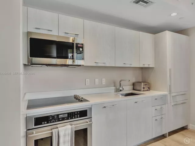 Продажа квартиры #1808 - фото 6992617