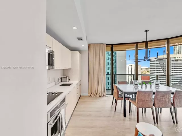 Продажа квартиры #1808 - фото 6992618