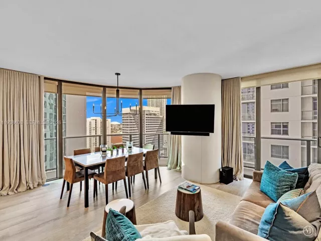 Продажа квартиры #1808 - фото 6992620