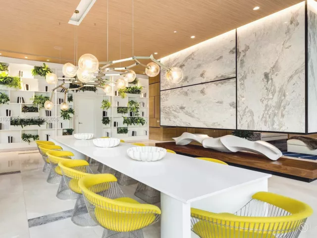 Продажа квартиры #1808 - фото 6992604